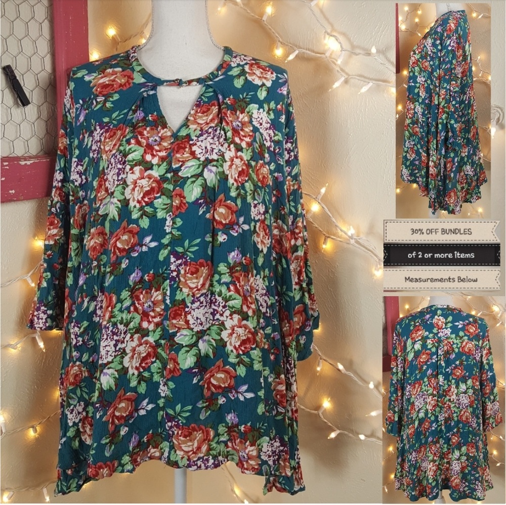 🆕 A-Cut Over-sized Floral Boho Top